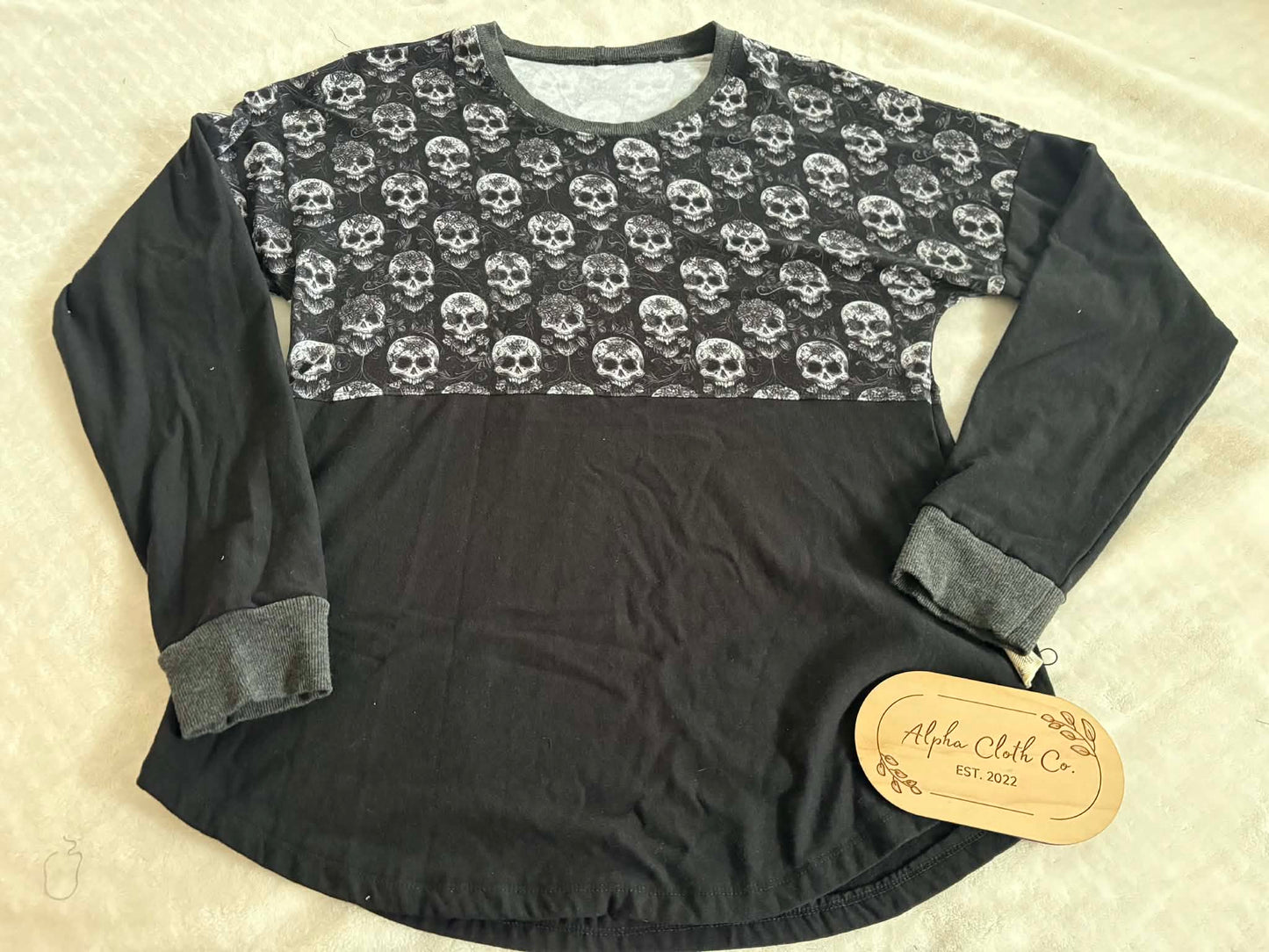 Med Mono Floral skull Dolman