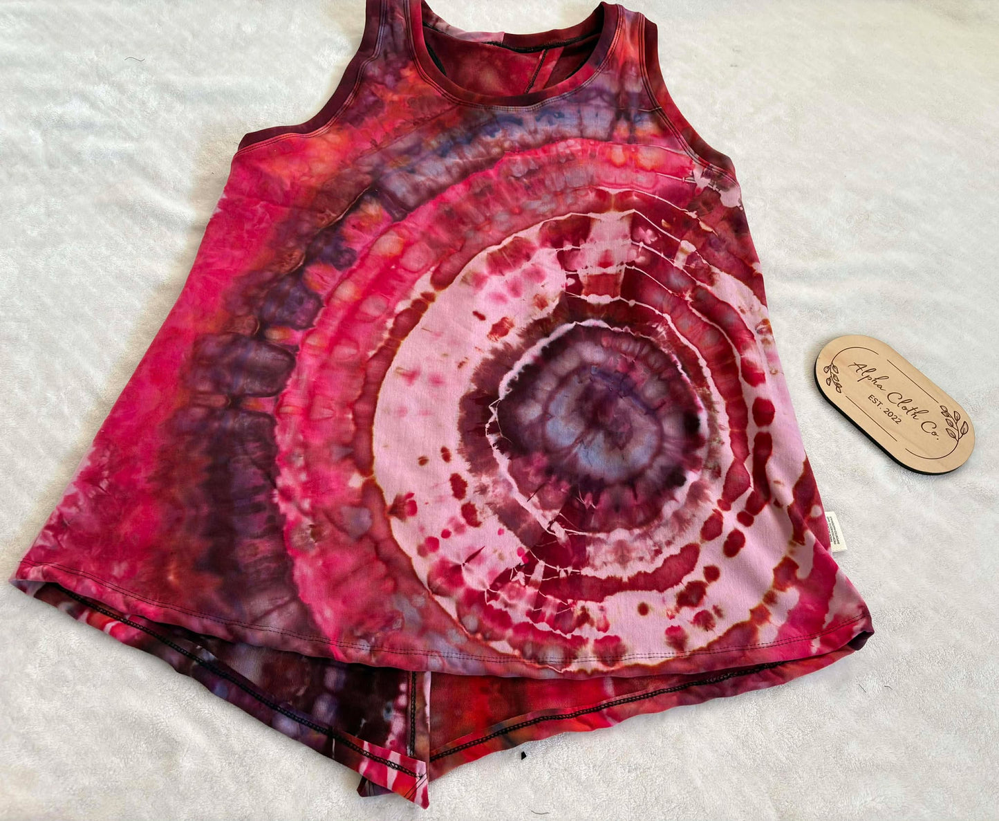 XL Blood Moon Knot Tank