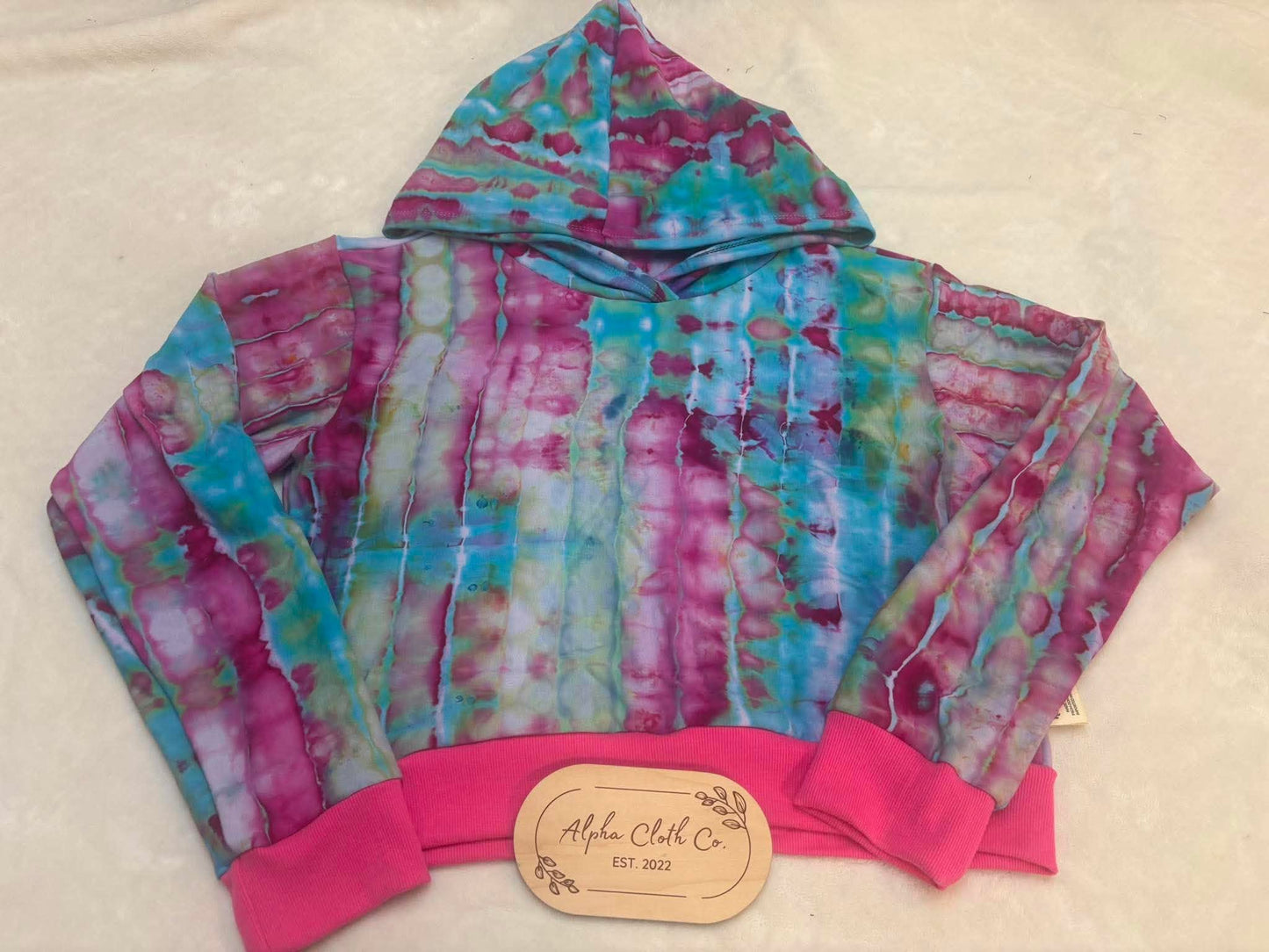 Med Berry Breeze Crop Sweater