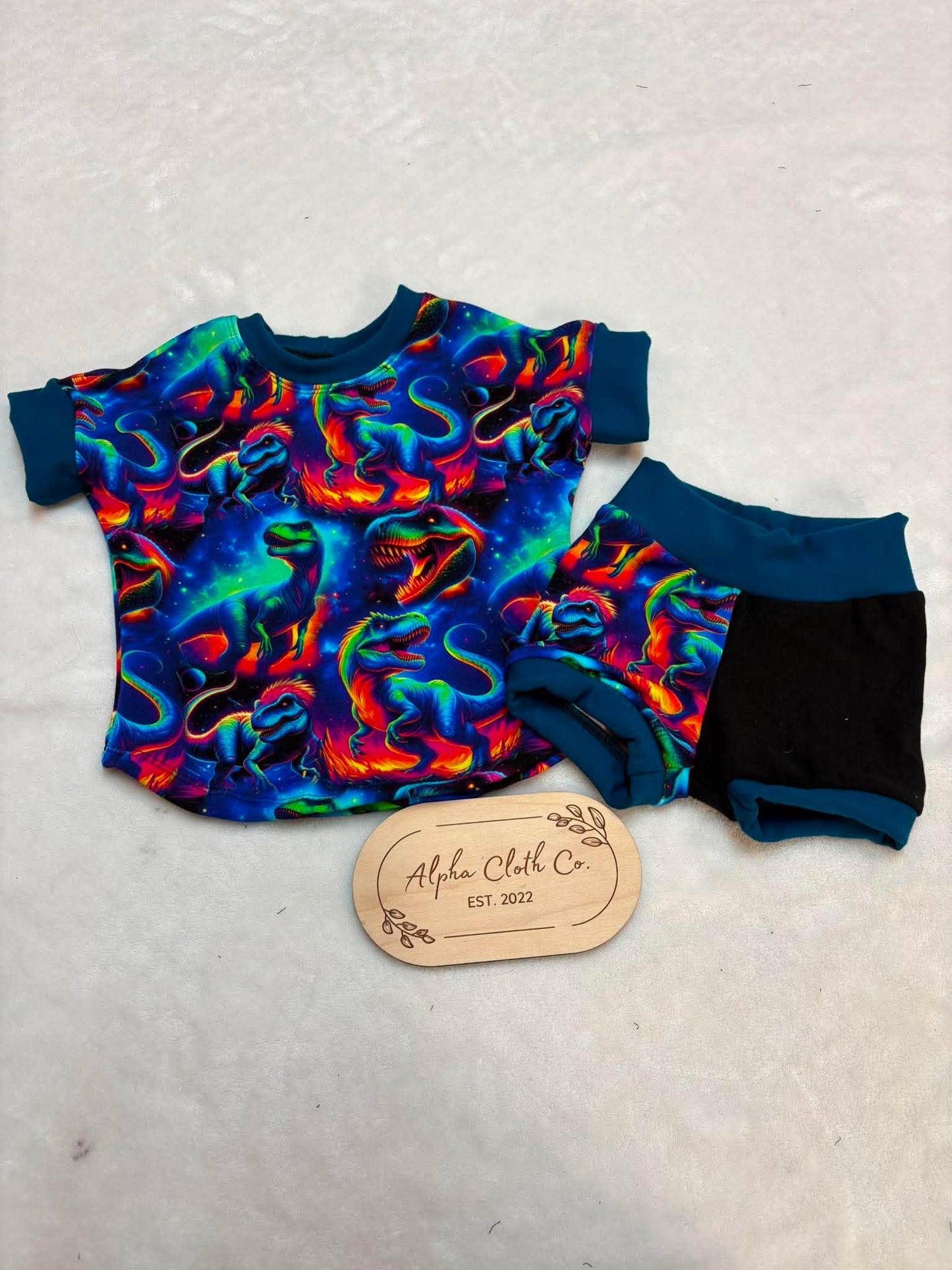 3-12m Neon Dino Biker set